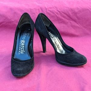 Pedro Garcia (espana) black court style velvet heels 👠 Size 37 Spanish pumps